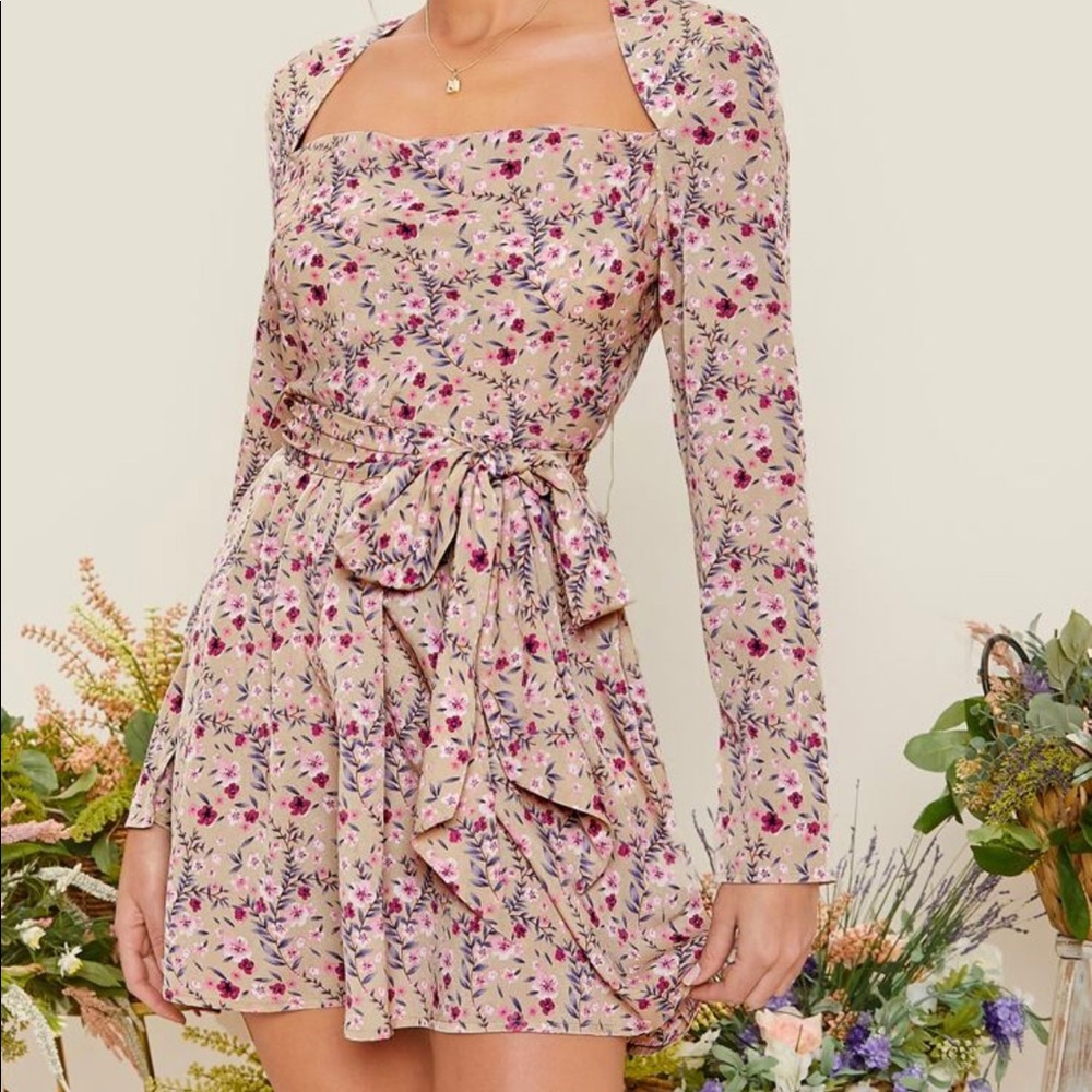 Floral dress!
